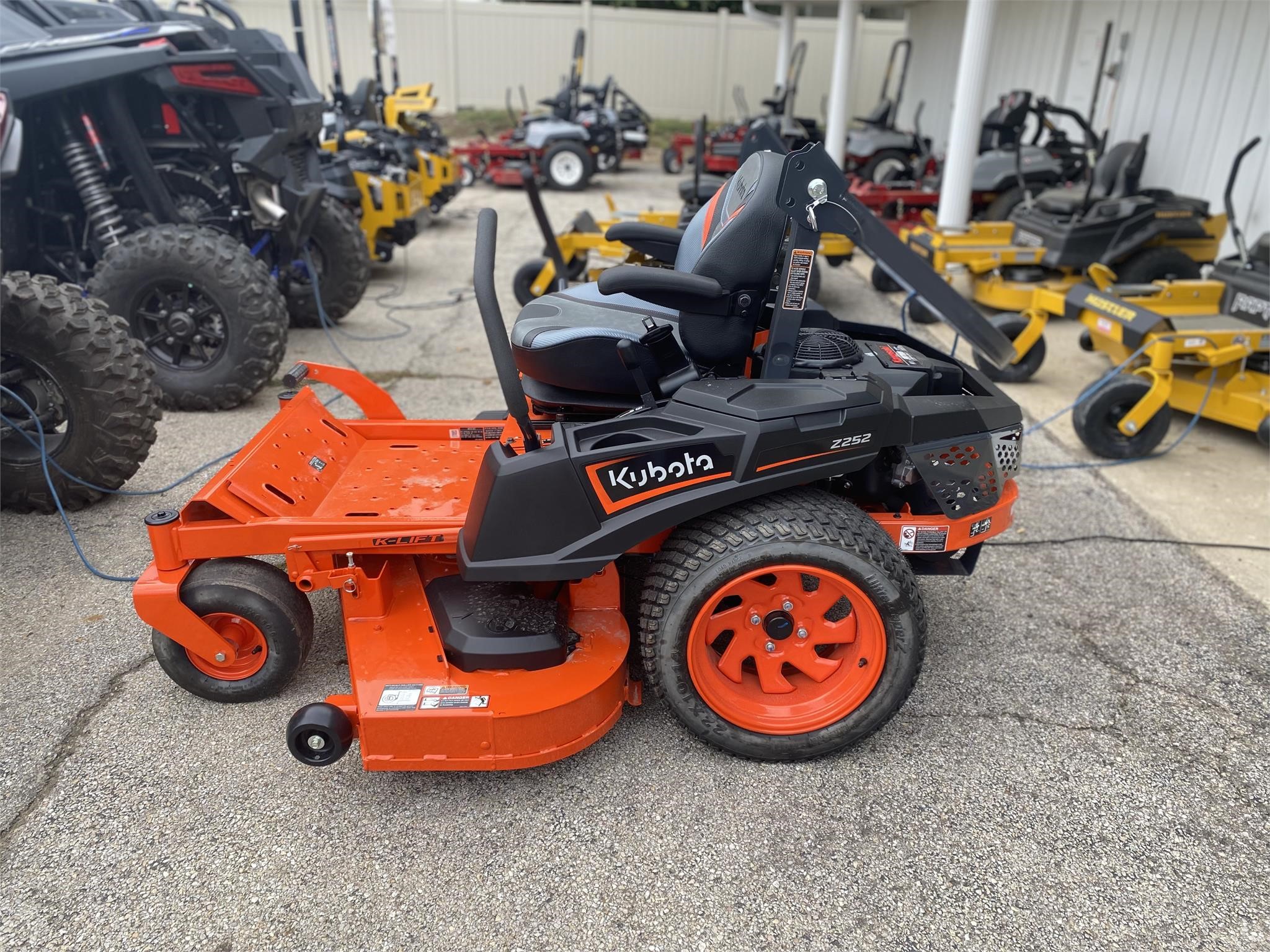 KUBOTA Z252 - 62840