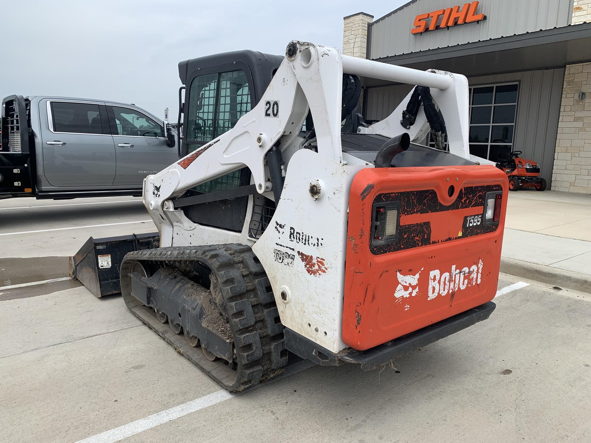 BOBCAT T595 - W037053