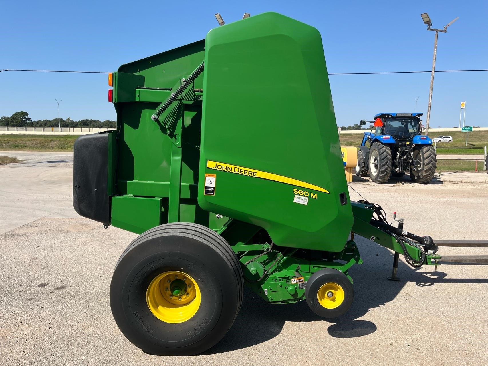 JOHN DEERE 560M - S039367