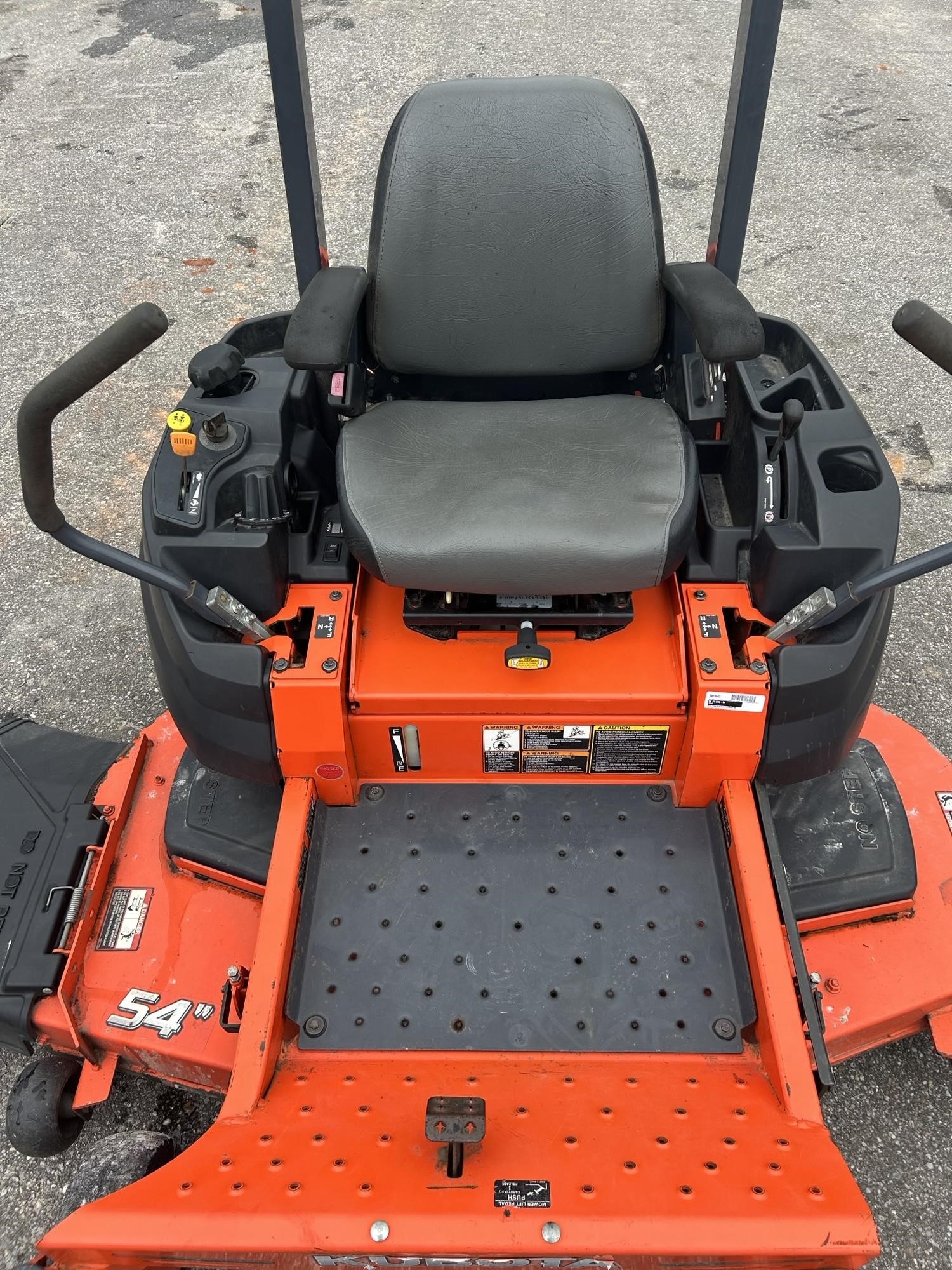 【楽天最安値に挑戦】 KUBOTA Z412 - 0101E020284 - Parish Tractor トップス
