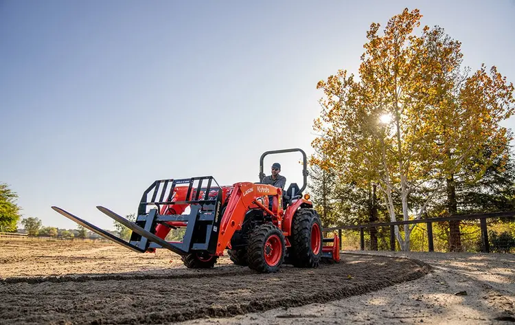 L2502 - Kubota Center